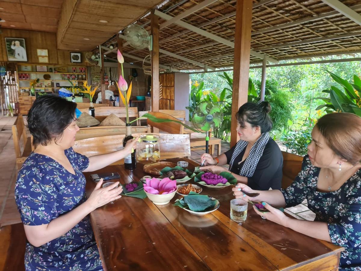 Viet Mekong Farmstay Tràm Chim Buitenkant foto