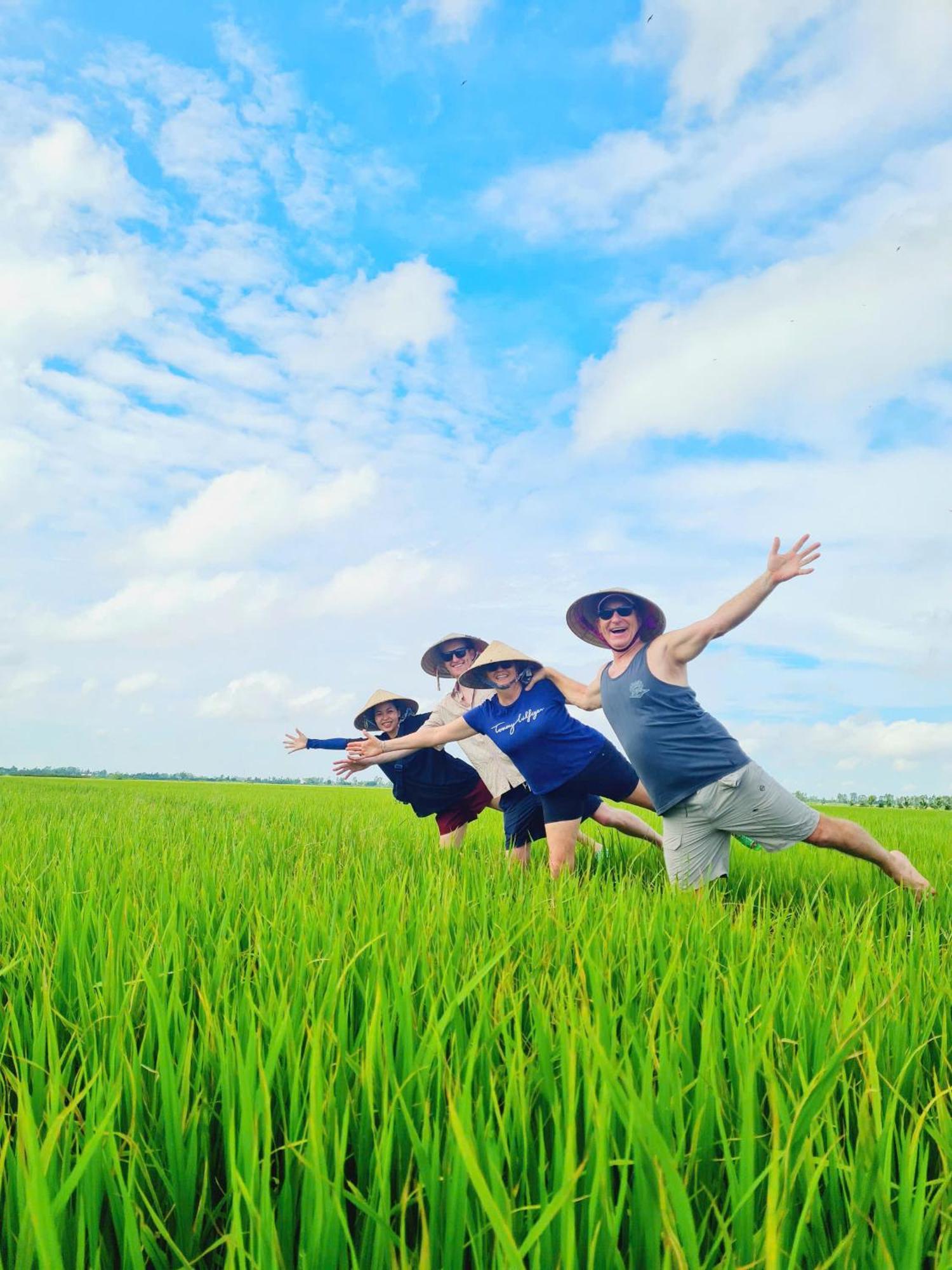 Viet Mekong Farmstay Tràm Chim Buitenkant foto